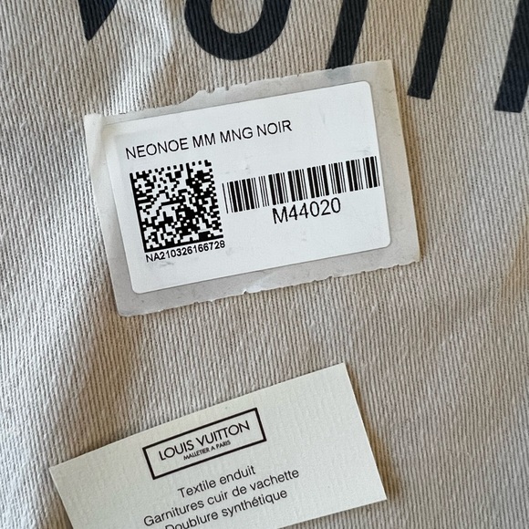 Louis Vuitton Néonoé Noir MM - Picture 12 of 15
